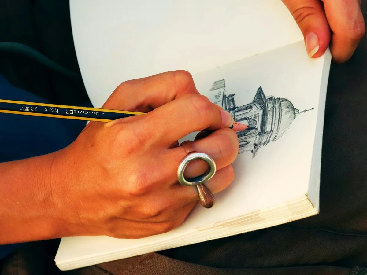 Architectural pencil sketch used as the Img2Img input